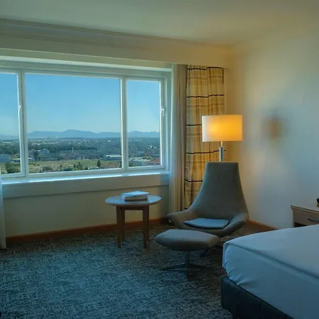 ホテル ヒルトン 5*