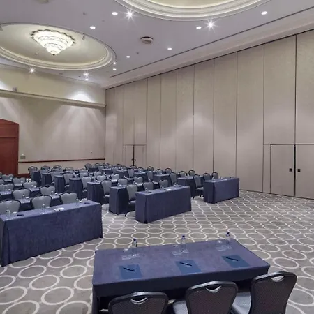 ヒルトン アダナ