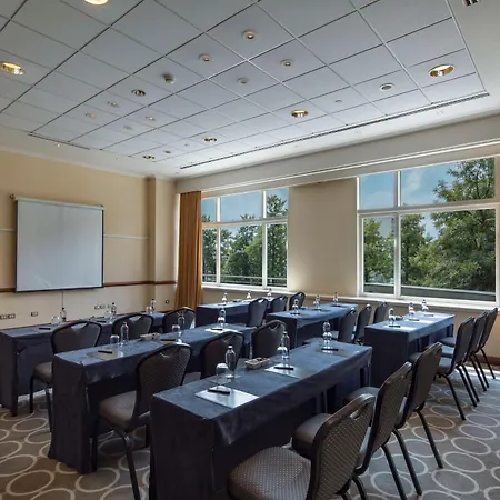 Hiltonsa Ξενοδοχείο 5*