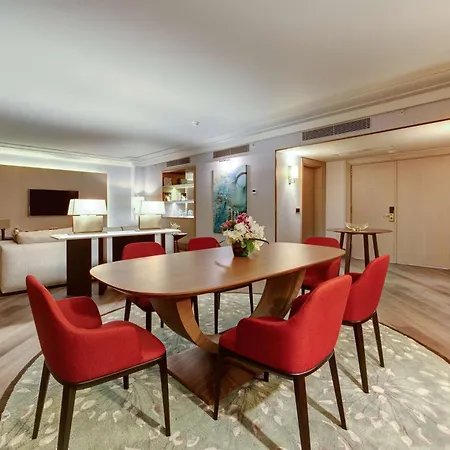 ヒルトン アダナ