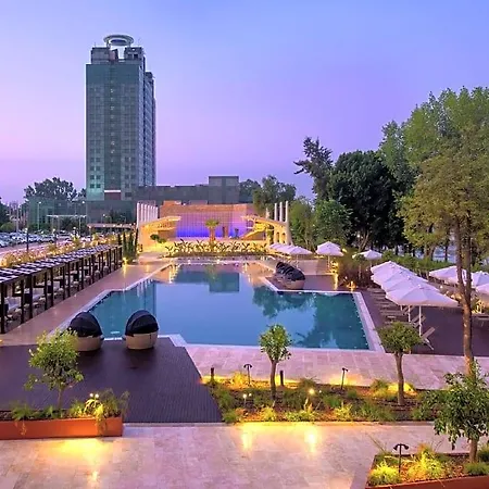 Отель Hiltonsa 5*