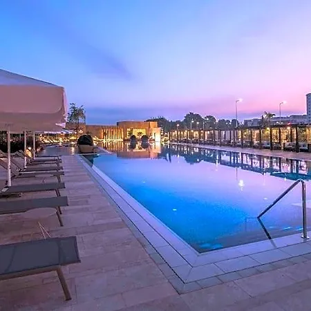 Hiltonsa Hotel 5*
