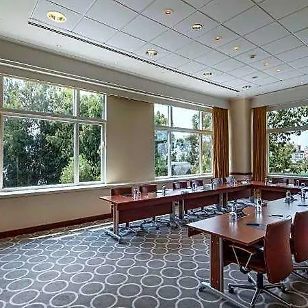 Hotel Hiltonsa 5*