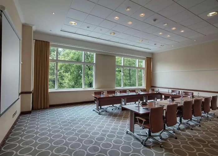 阿达纳希尔顿酒店 酒店